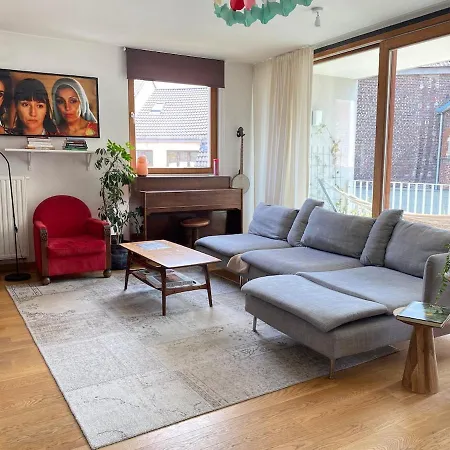 Апартаменты Spacious & Cosy Center